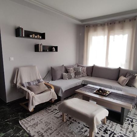 Two Bedroom Apartment In Atene Esterno foto