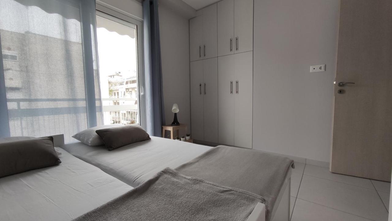 Two Bedroom Apartment In Atene Esterno foto